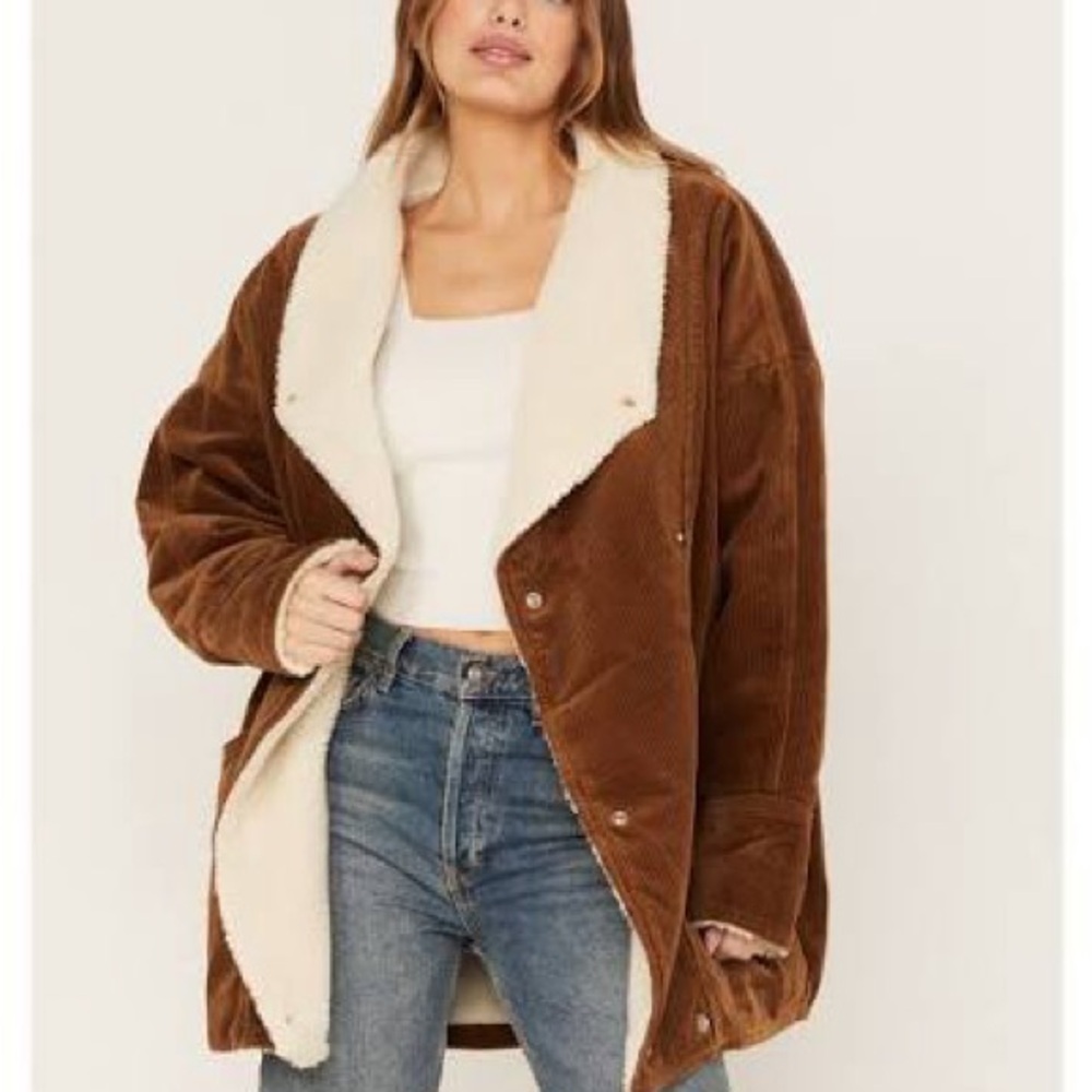 Wrangler Sherpa lined corduroy ranch coat / small (oversized)